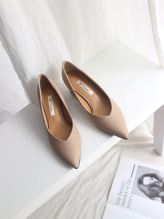 Buy beige Handmade 5cm Block Heels Pump Shoes for Women