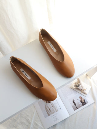 購買 brown Handmade Flat Soft Shoes for Women
