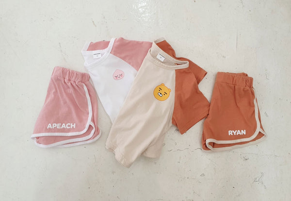 Sporty T-Shirt and Pants Set _ Apeach or Ryan